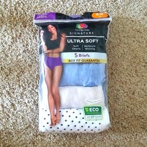 Fruit of the Loom ultra soft briefs size 6/M brand new in packaging